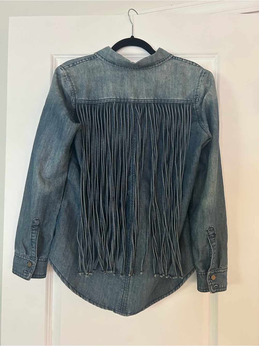 BLANKNYC fringe button-up shirt jacket | Size Small.